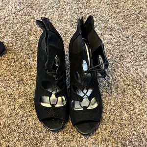 Strapping black heels